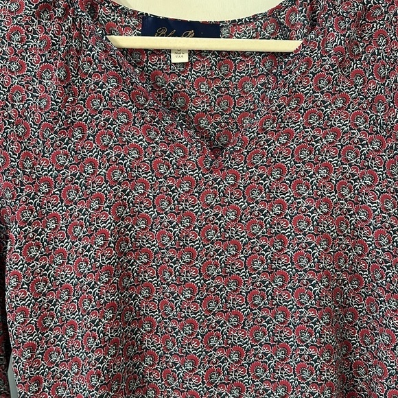 NWOT Floral dark green and pink blouse ! - Picture 4 of 6